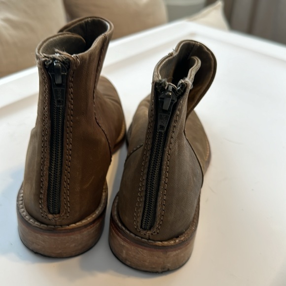 Free people brownish Chelsea booties - Picture 5 of 5